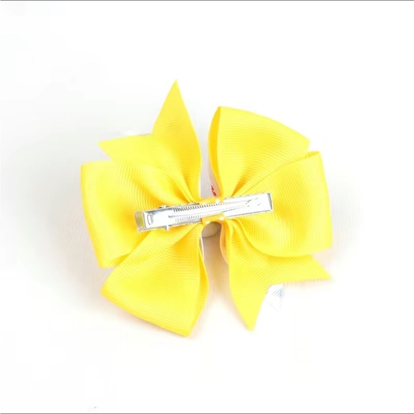 Brand New Back to School Yellow Colorful Crayon Girls Hair Bow Accessory - Picture 2 of 4